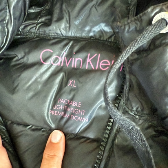 Calvin Klein Black Puffer Jacket, NWOT, size XL - Picture 2 of 2